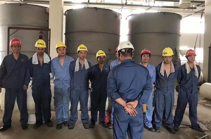 金坤公司現場安裝晨會