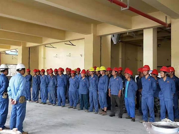 金坤公司現場安裝晨會
